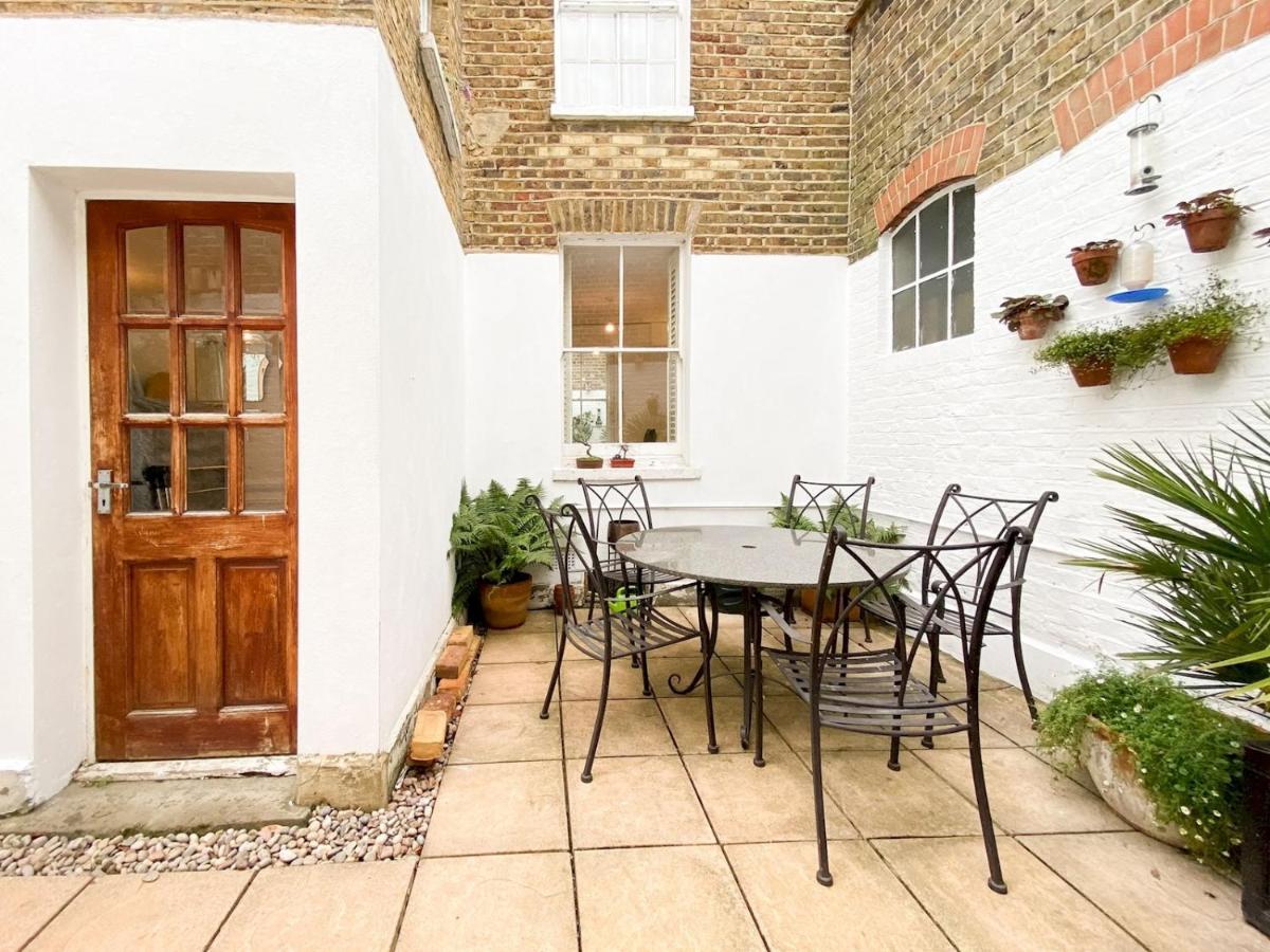 Pass The Keys Garden Apartment In Stockwell 런던 외부 사진