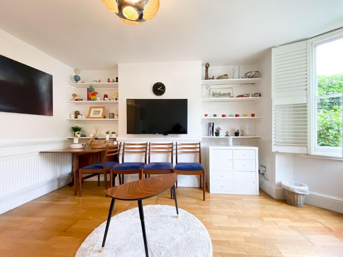 Pass The Keys Garden Apartment In Stockwell 런던 외부 사진