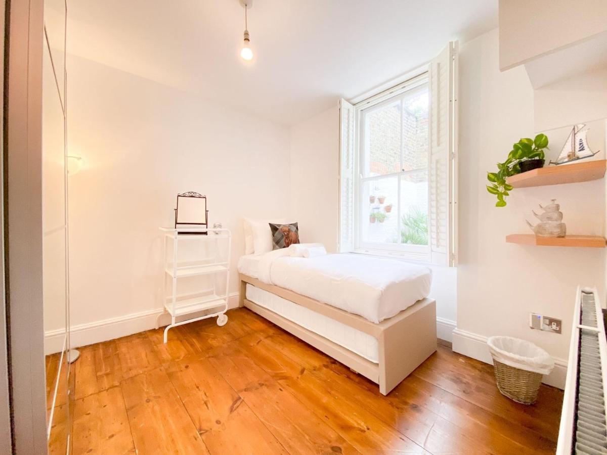 Pass The Keys Garden Apartment In Stockwell 런던 외부 사진