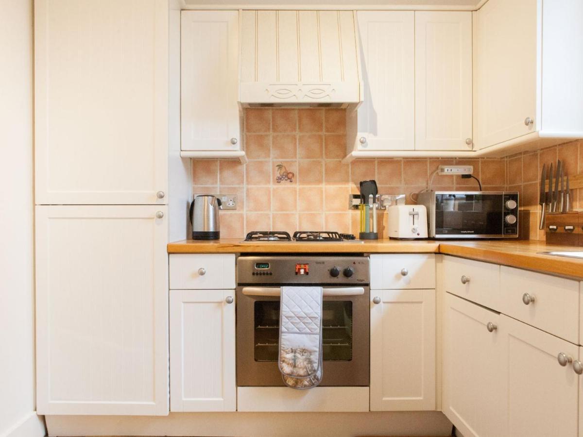 Pass The Keys Garden Apartment In Stockwell 런던 외부 사진