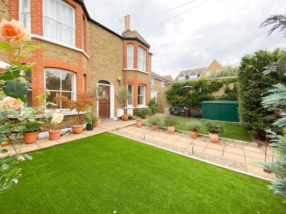 Pass The Keys Garden Apartment In Stockwell 런던 외부 사진