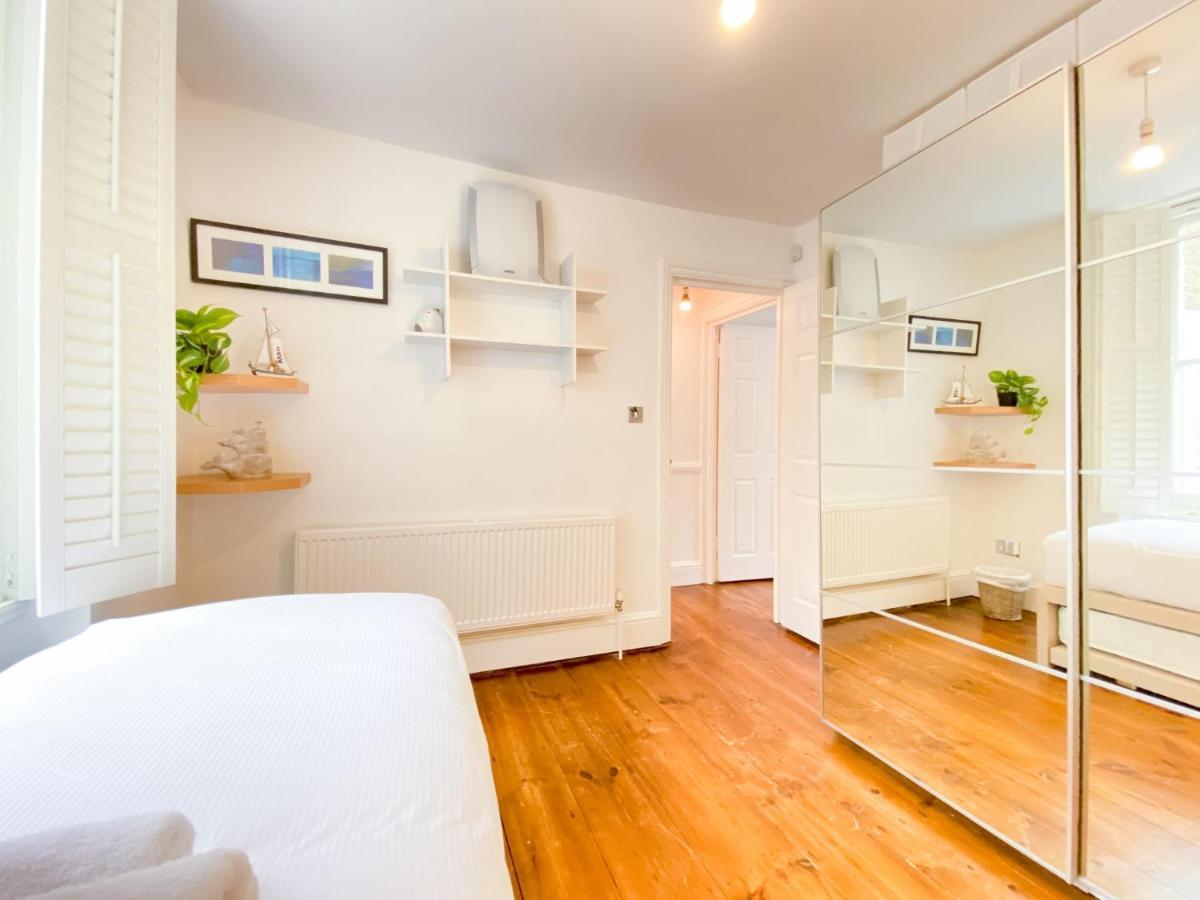 Pass The Keys Garden Apartment In Stockwell 런던 외부 사진