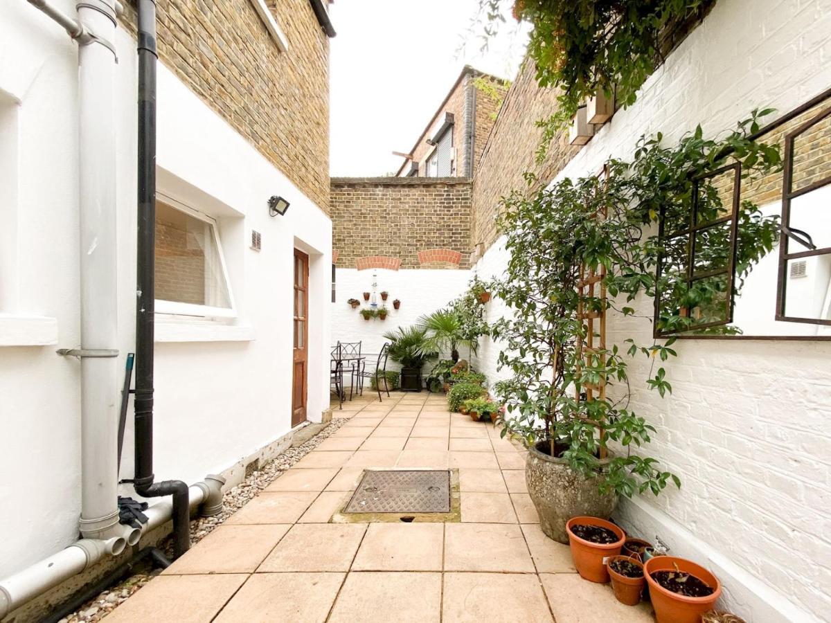 Pass The Keys Garden Apartment In Stockwell 런던 외부 사진