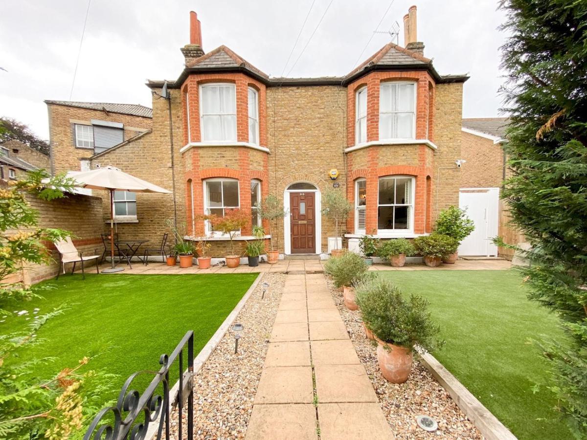 Pass The Keys Garden Apartment In Stockwell 런던 외부 사진